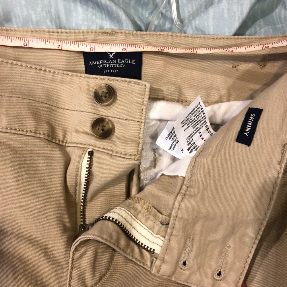 American Eagle Skinny Khakis Size 10 X-Long